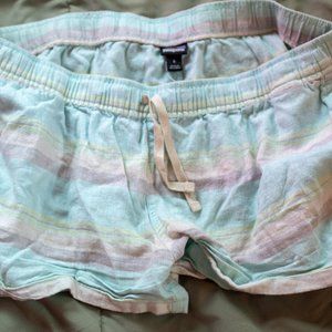 Patagonia beachy hemp shorts